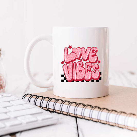 Love Vibes Stars Checkered | Mug