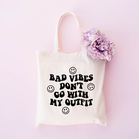 Don't go With My Outfit Smiley Face | Tote Bag